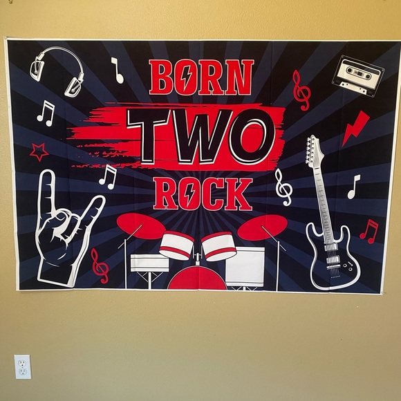 Born TWO rock backdrop 🎈 - Picture 1 of 1